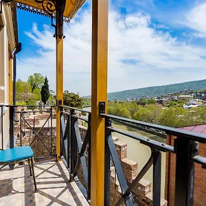 Metekhi's Galavani Hotel Tbilisi